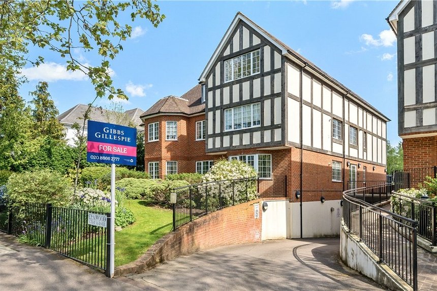 under offer the avenue london 40981 - Gibbs Gillespie