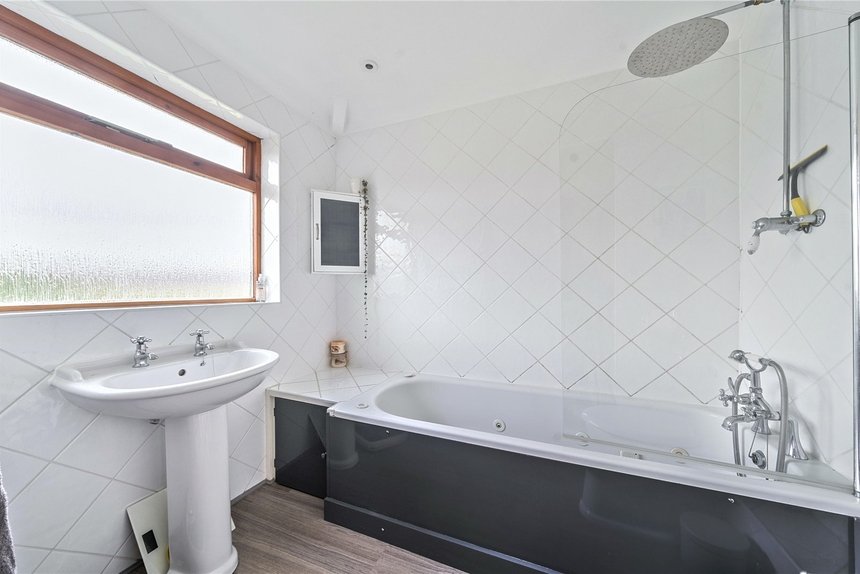 for sale fuller way london 41038 - Gibbs Gillespie