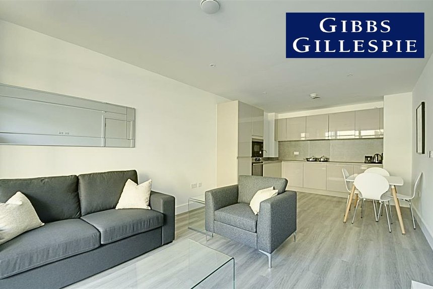 let agreed flat 5 london 41110 - Gibbs Gillespie