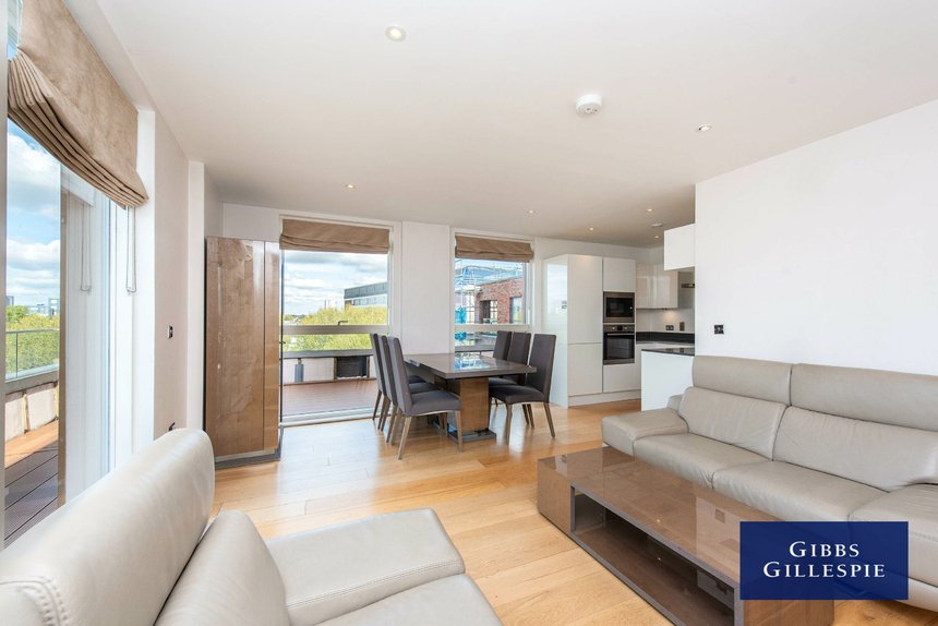 available flat 75 london 41138 - Gibbs Gillespie