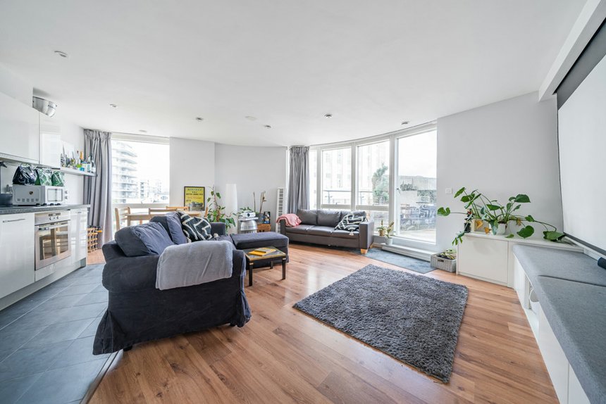 for sale clayponds lane london 41252 - Gibbs Gillespie