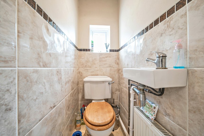 under offer the heights london 41301 - Gibbs Gillespie