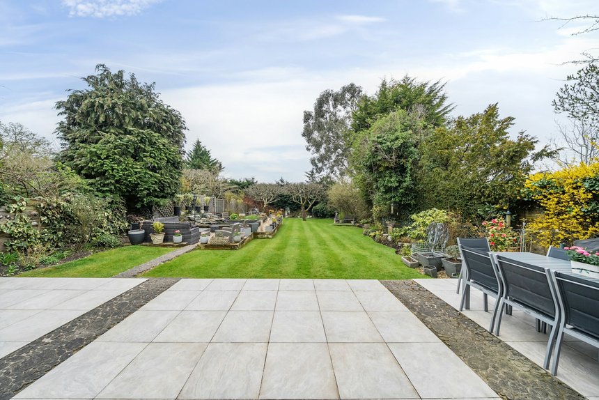 for sale woodfield avenue london 41352 - Gibbs Gillespie