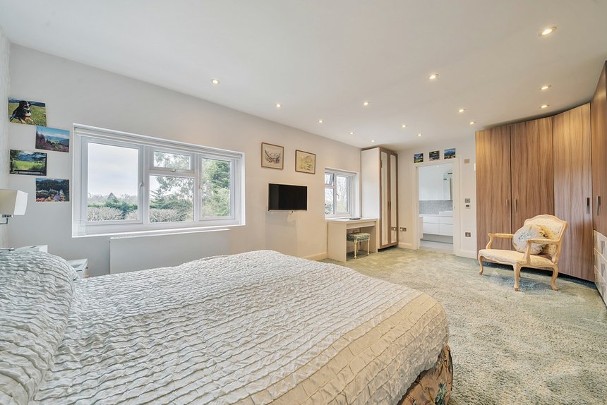 for sale woodfield avenue london 41352 - Gibbs Gillespie