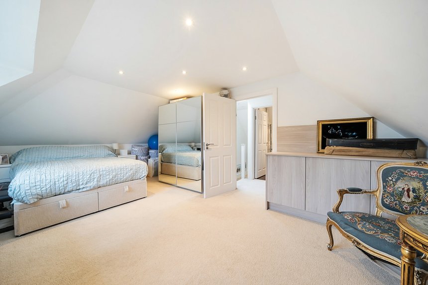 for sale woodfield avenue london 41352 - Gibbs Gillespie