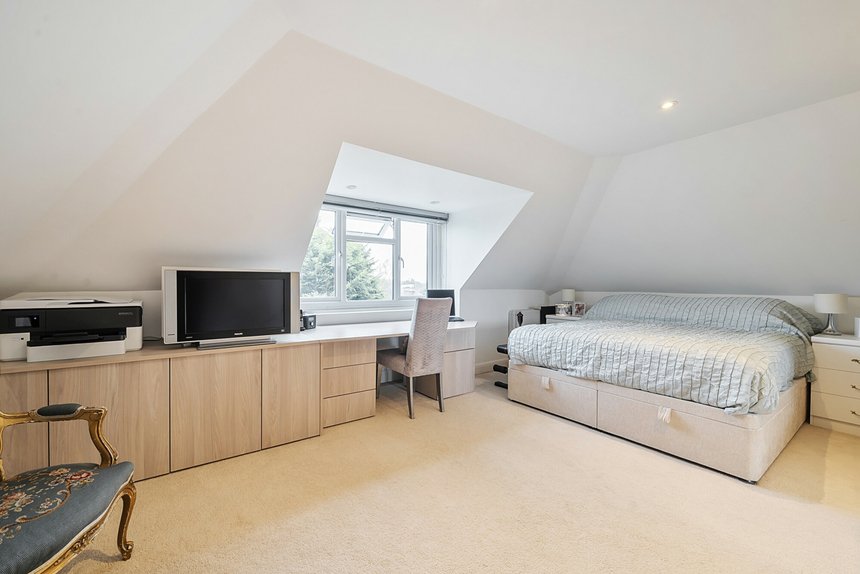 for sale woodfield avenue london 41352 - Gibbs Gillespie