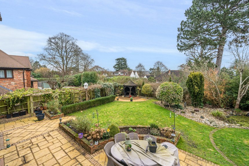 for sale hibberts way london 41386 - Gibbs Gillespie