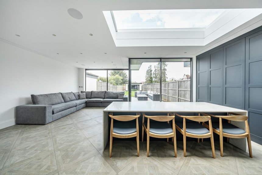 sold derwent avenue london 41404 - Gibbs Gillespie