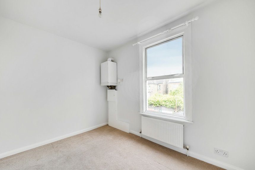 2 bedroom for sale in Westfield Road, London, Ealing, W13