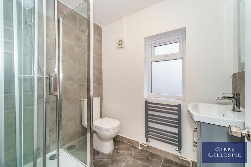 to let cherry crescent london 41486 - Gibbs Gillespie