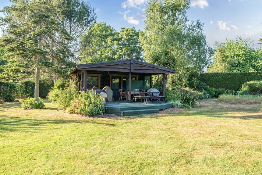 for sale wood lane london 41535 - Gibbs Gillespie