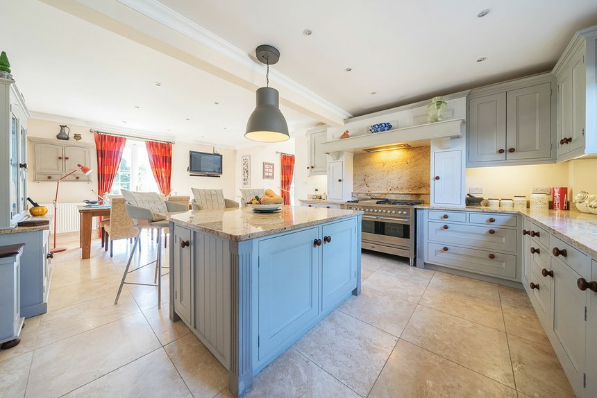 for sale wood lane london 41535 - Gibbs Gillespie