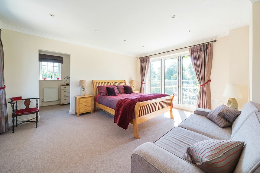 for sale wood lane london 41535 - Gibbs Gillespie