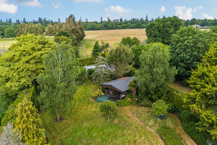 for sale wood lane london 41535 - Gibbs Gillespie