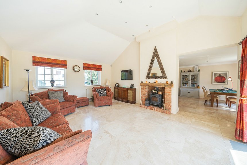 for sale wood lane london 41535 - Gibbs Gillespie
