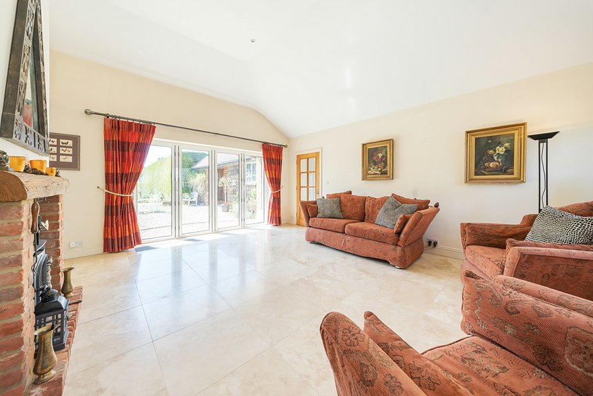 for sale wood lane london 41535 - Gibbs Gillespie