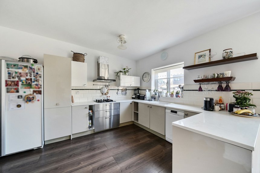 under offer grasmere gardens london 41555 - Gibbs Gillespie