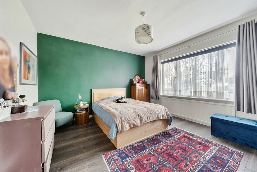 under offer grasmere gardens london 41555 - Gibbs Gillespie