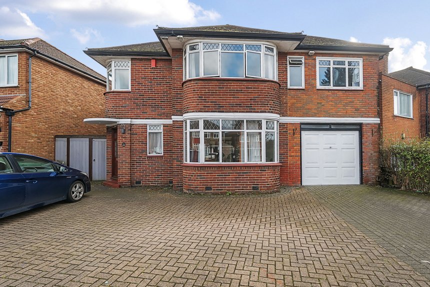 for sale wemborough road london 41578 - Gibbs Gillespie