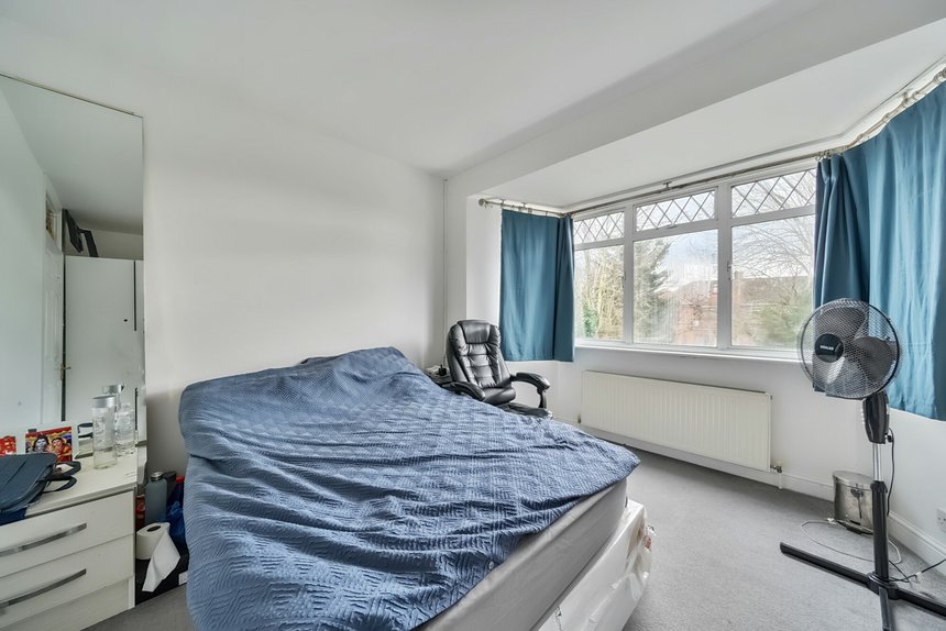 for sale wemborough road london 41578 - Gibbs Gillespie