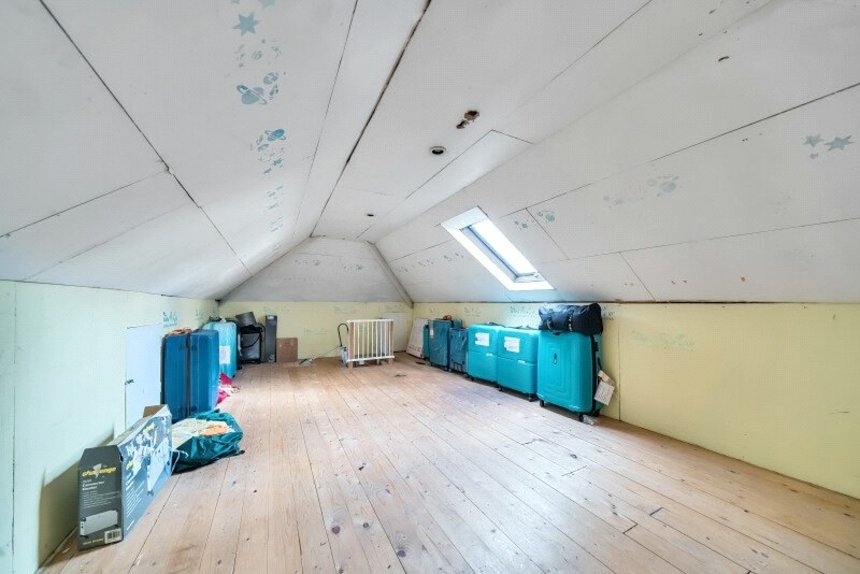 for sale wemborough road london 41578 - Gibbs Gillespie