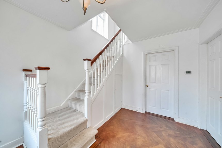for sale wemborough road london 41578 - Gibbs Gillespie
