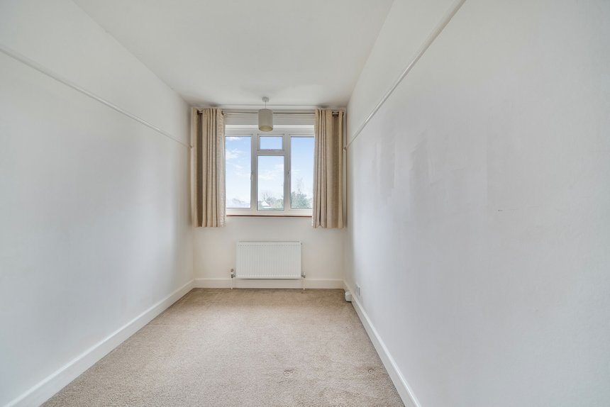 under offer holwell place london 41617 - Gibbs Gillespie