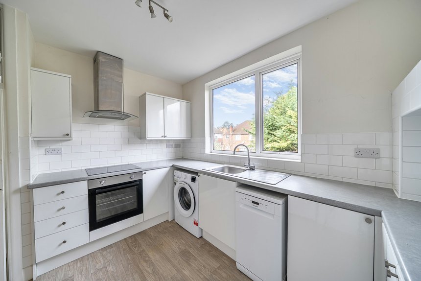 under offer holwell place london 41617 - Gibbs Gillespie