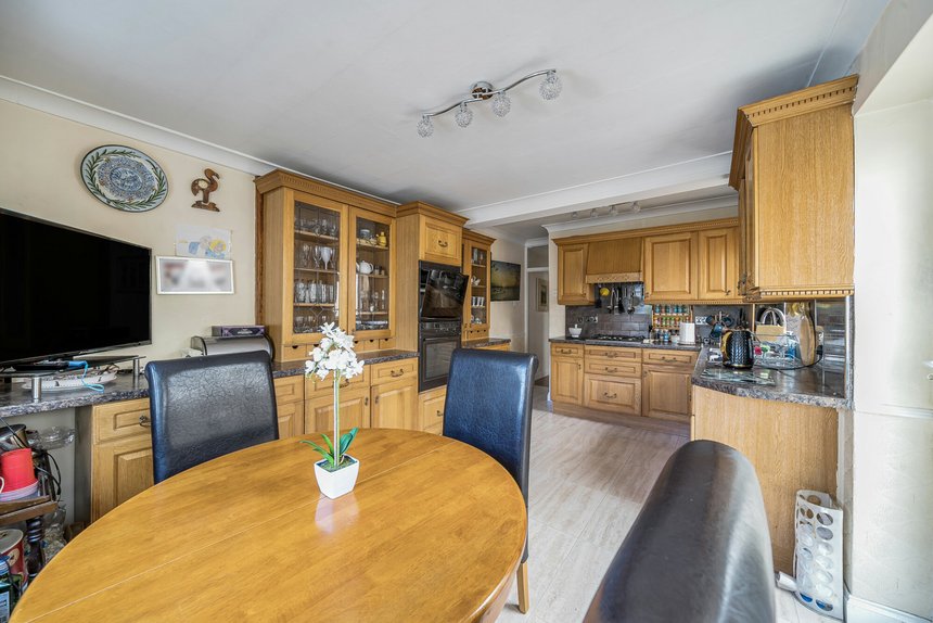 sold herlwyn avenue london 41640 - Gibbs Gillespie