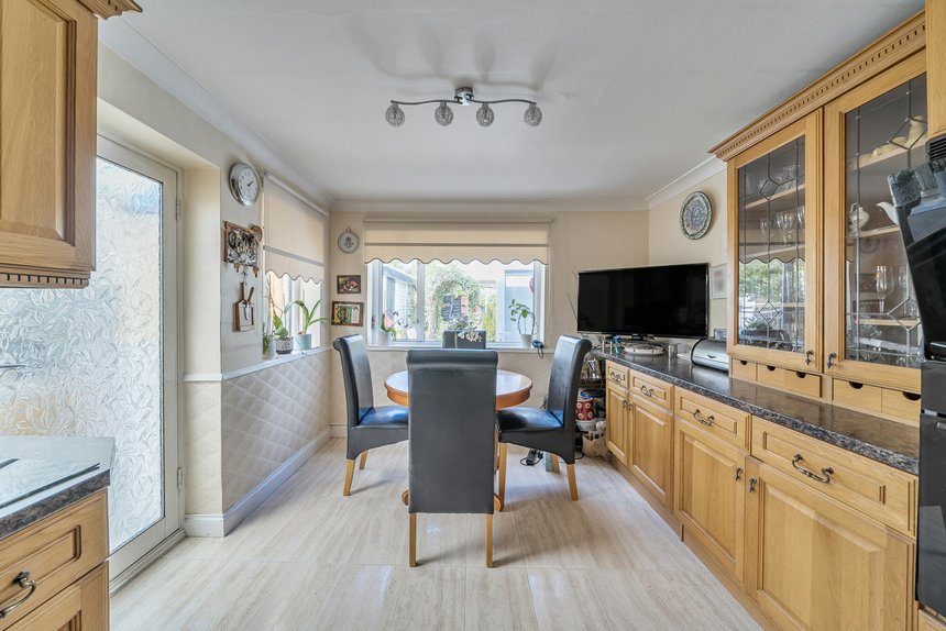 sold herlwyn avenue london 41640 - Gibbs Gillespie