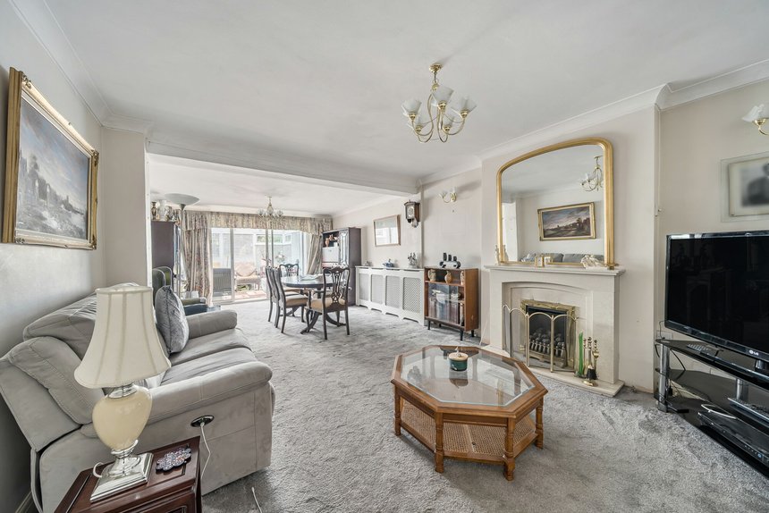 sold herlwyn avenue london 41640 - Gibbs Gillespie