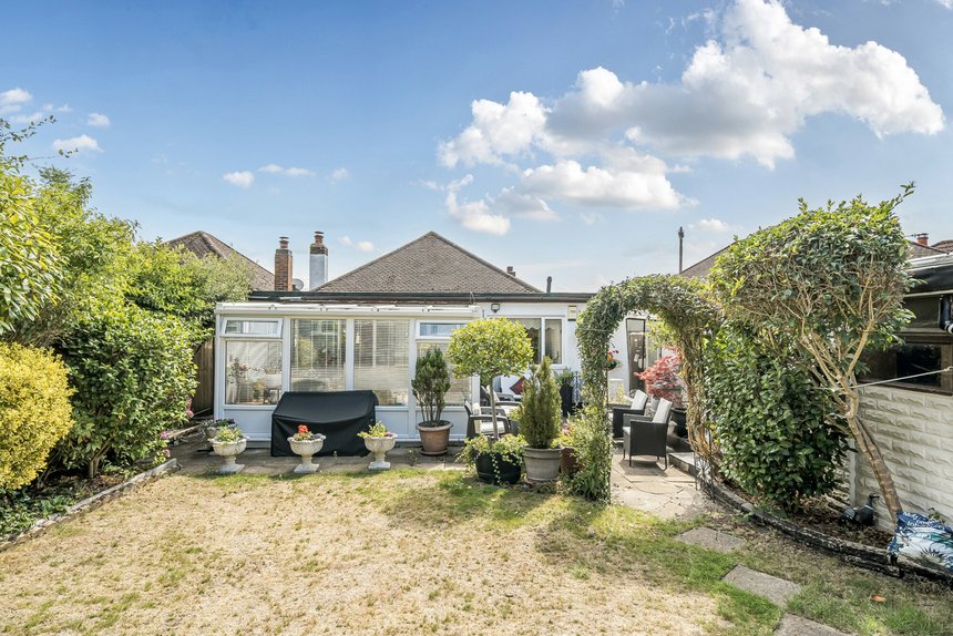 sold herlwyn avenue london 41640 - Gibbs Gillespie