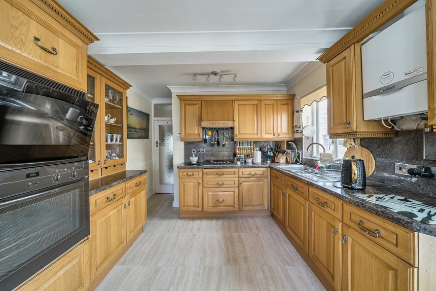 sold herlwyn avenue london 41640 - Gibbs Gillespie