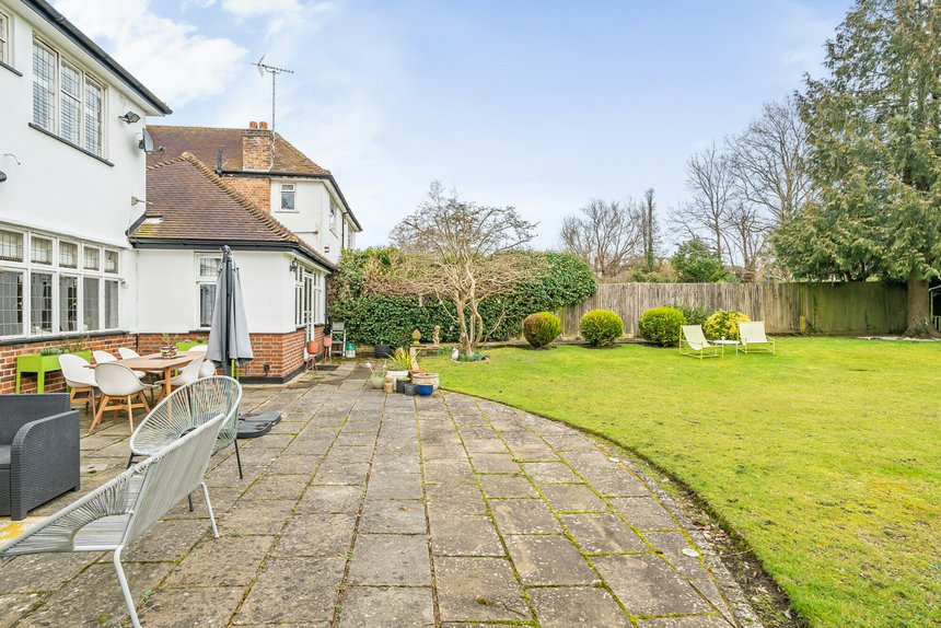 for sale westbury road london 41649 - Gibbs Gillespie