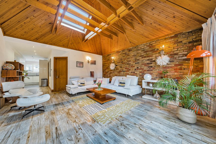 for sale westbury road london 41649 - Gibbs Gillespie
