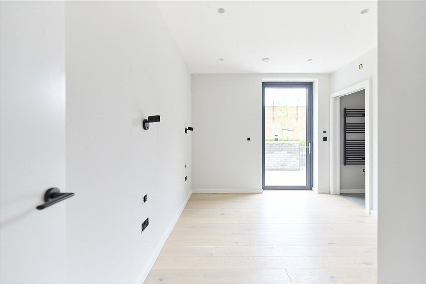 for sale coverdale road london 41671 - Gibbs Gillespie