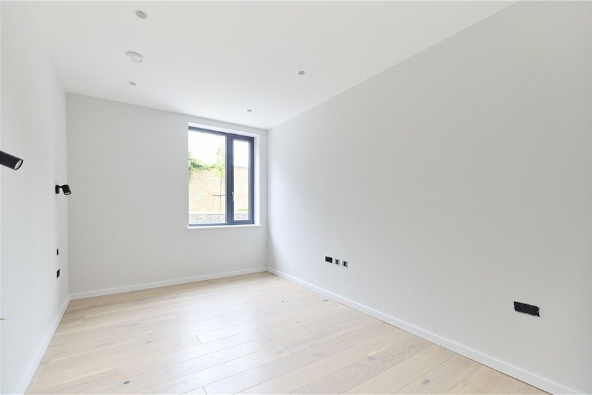 for sale coverdale road london 41671 - Gibbs Gillespie