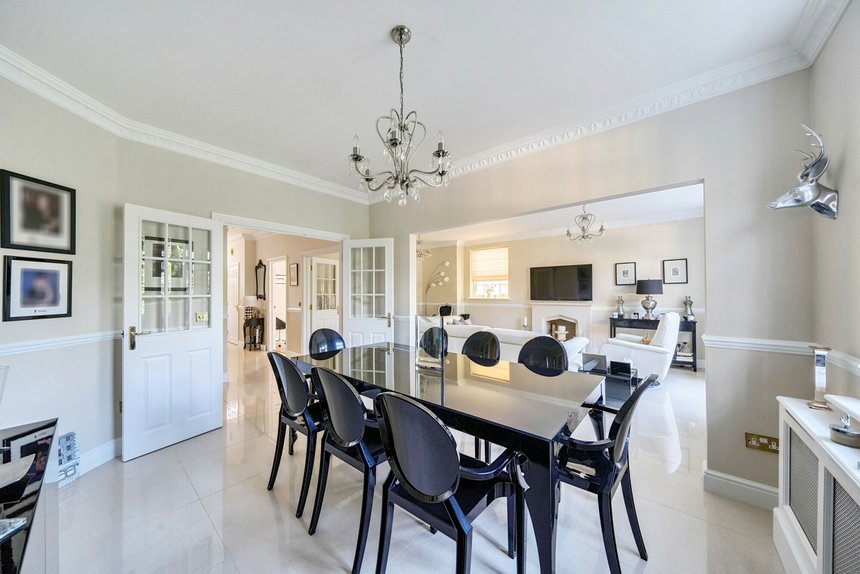 under offer wyatt close london 41772 - Gibbs Gillespie