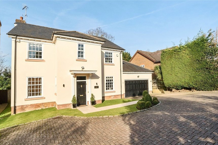 under offer wyatt close london 41772 - Gibbs Gillespie