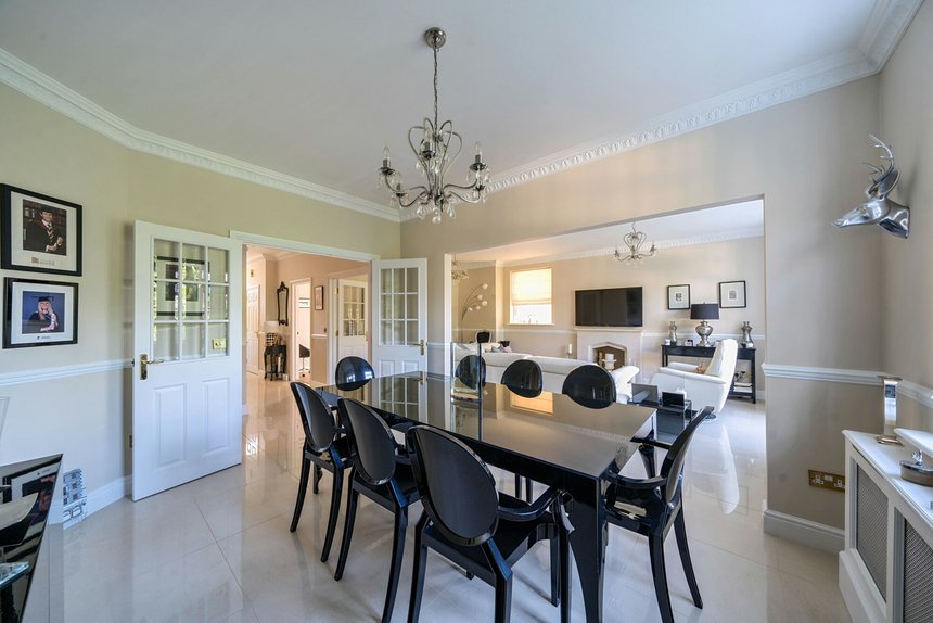 under offer wyatt close london 41772 - Gibbs Gillespie