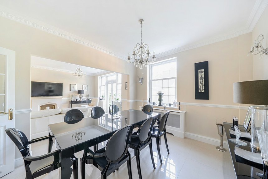 under offer wyatt close london 41772 - Gibbs Gillespie