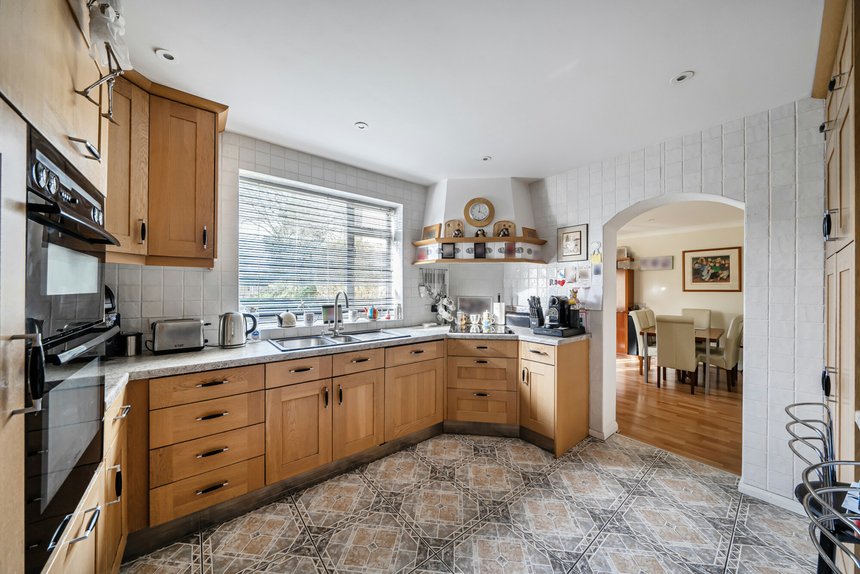 under offer thornton grove london 41798 - Gibbs Gillespie