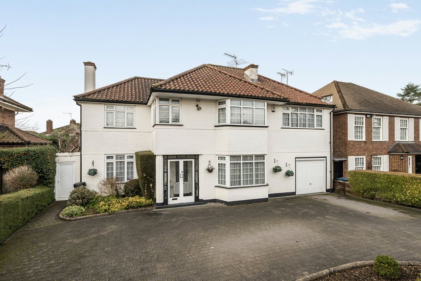 under offer thornton grove london 41798 - Gibbs Gillespie