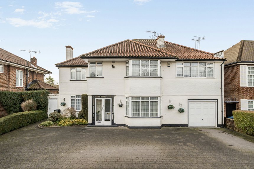 under offer thornton grove london 41798 - Gibbs Gillespie