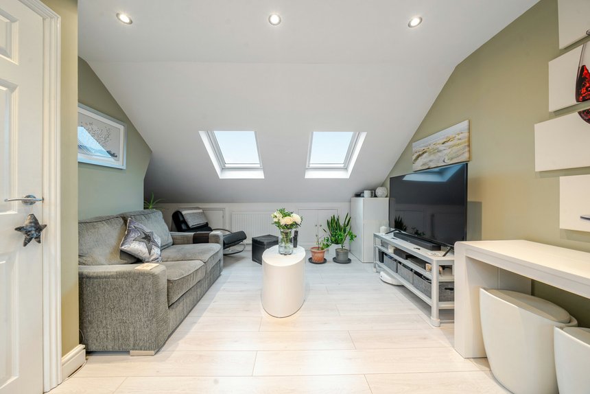 for sale the heights london 41826 - Gibbs Gillespie
