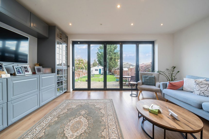 under offer pole hill road london 41879 - Gibbs Gillespie