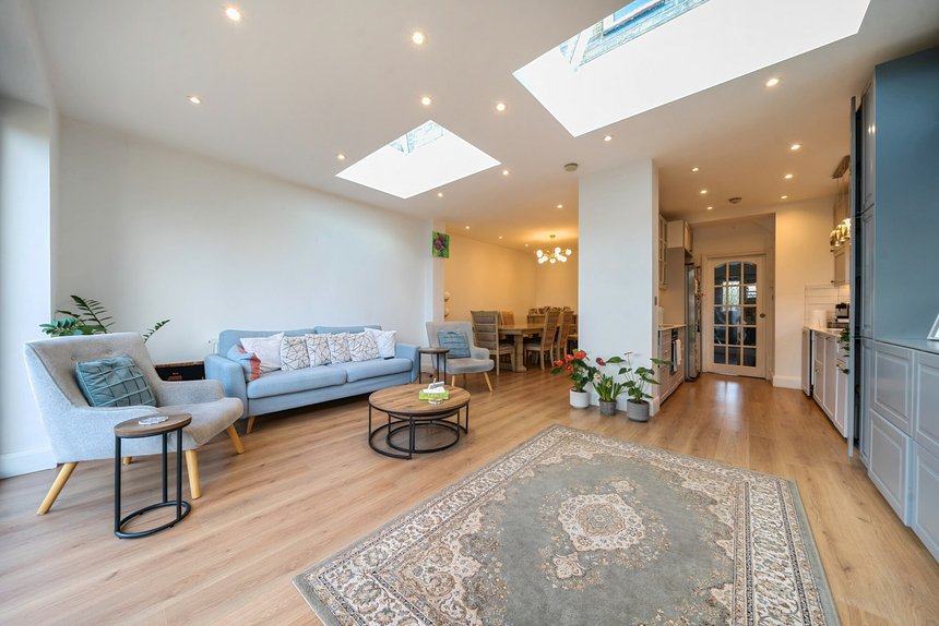 under offer pole hill road london 41879 - Gibbs Gillespie