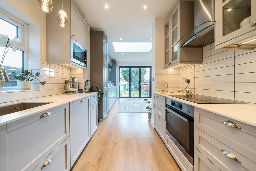 under offer pole hill road london 41879 - Gibbs Gillespie