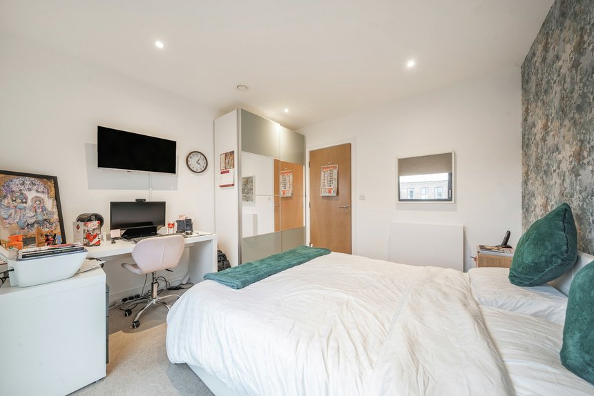 under offer northolt road london 41969 - Gibbs Gillespie