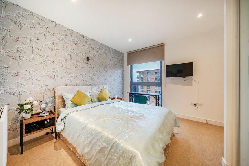 under offer northolt road london 41969 - Gibbs Gillespie